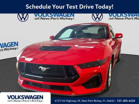 Used 2025 Ford Mustang GT Premium RWD image 1
