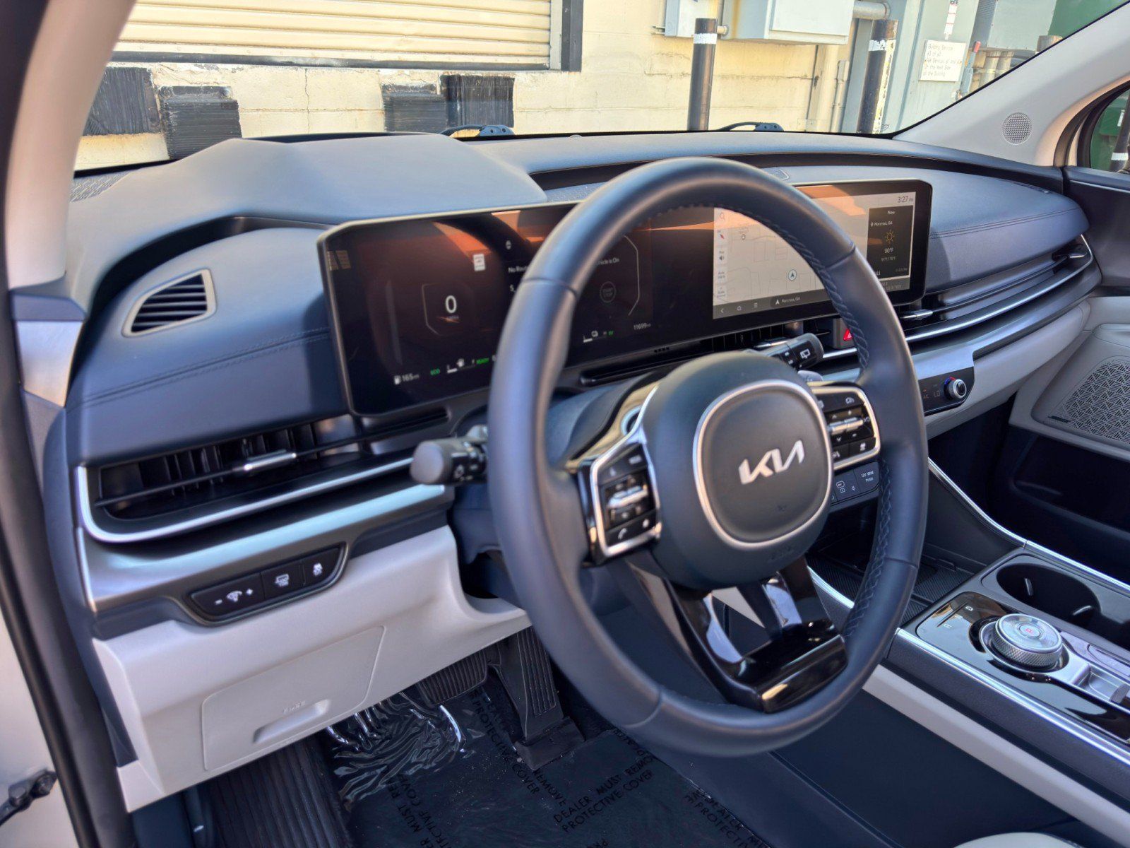 Used 2025 Kia Carnival SX Prestige FWD image 14