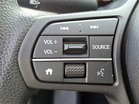 Used 2023 Honda HR-V LX image 21