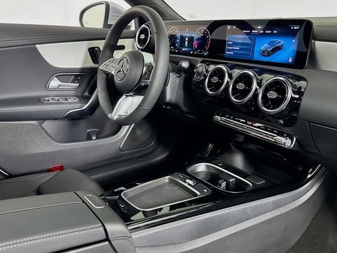 New 2026 Mercedes-Benz CLA 250 CLA 250 image 15
