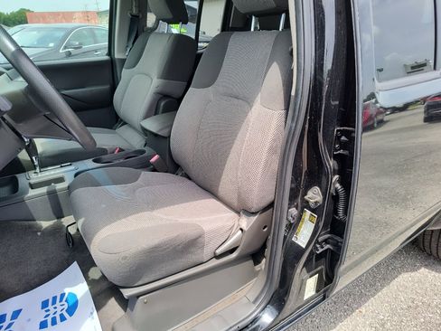 Used 2010 Suzuki Equator Sport image 16