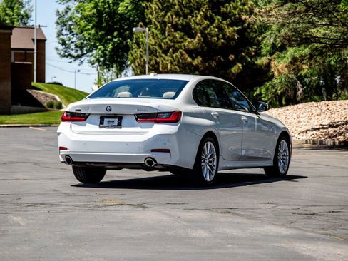 Used 2023 BMW 330i xDrive Sedan w/ Premium Package AWD/4WD image 5