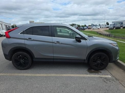 Used 2019 Mitsubishi Eclipse Cross LE AWD/4WD image 6