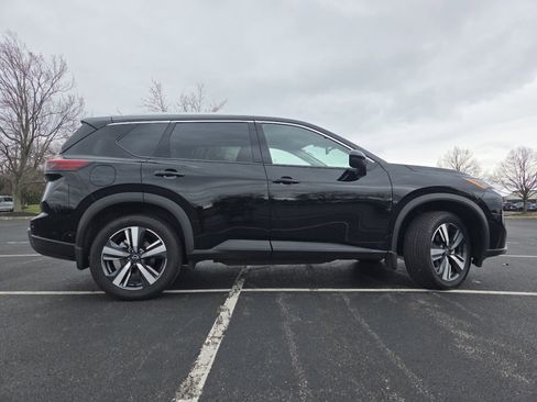 Used 2024 Nissan Rogue SL image 20