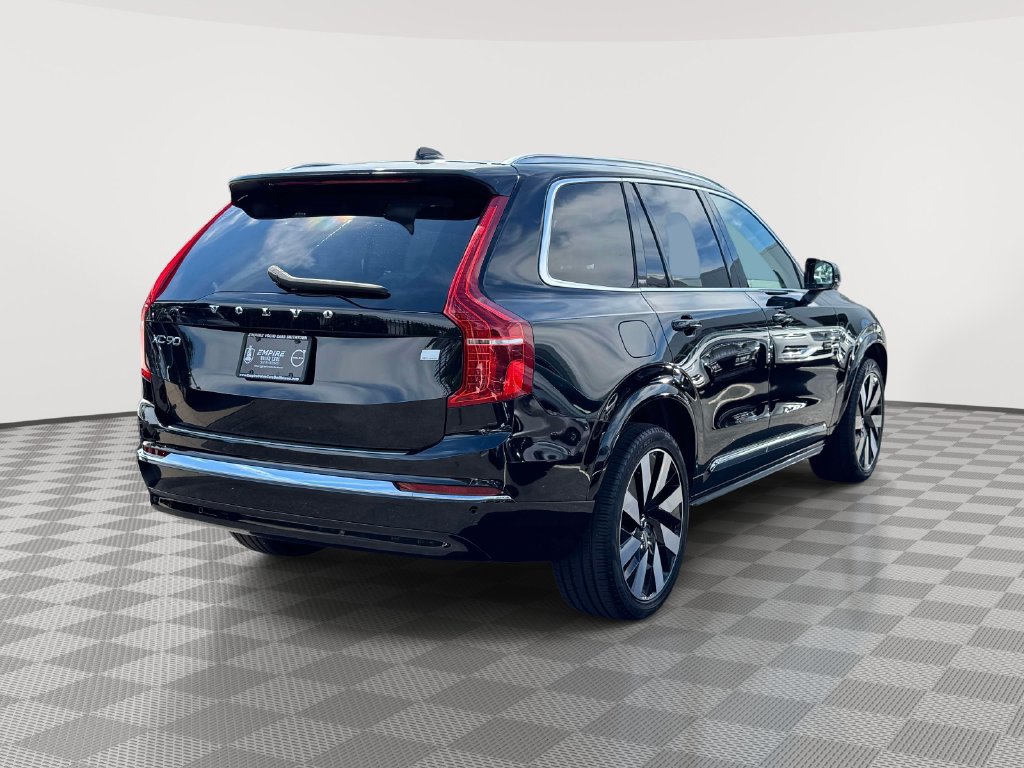 Certified 2024 Volvo XC90 T8 Plus w/ Protection Package Premier AWD/4WD image 4