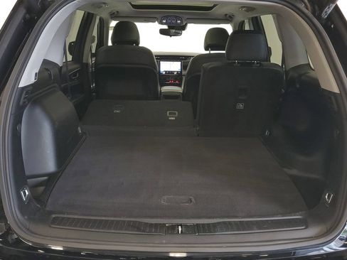 Used 2023 Jeep Grand Cherokee Limited w/ Black Appearance Package AWD/4WD image 27