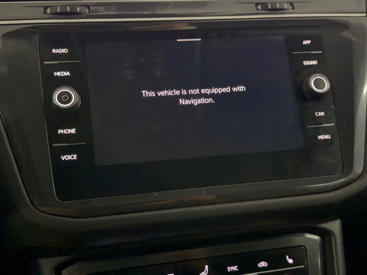 Used 2023 Volkswagen Tiguan SE FWD image 23