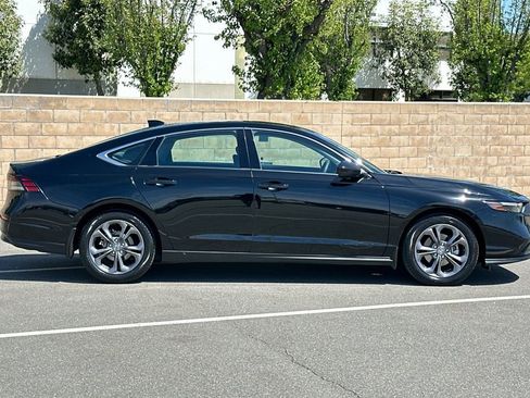 Used 2023 Honda Accord EX image 3