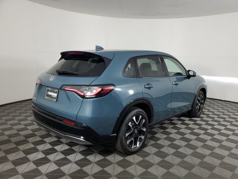 New 2026 Honda HR-V EX-L image 4