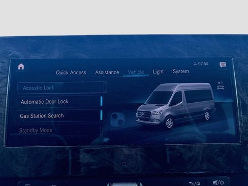 Used 2022 Mercedes-Benz Sprinter 3500 image 36