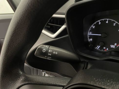 Used 2024 Toyota Corolla LE image 23