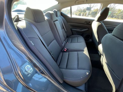 Used 2025 Nissan Altima 2.5 SV image 37