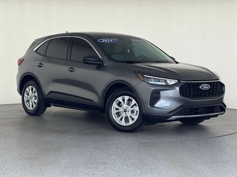 Used 2024 Ford Escape Active FWD image 42