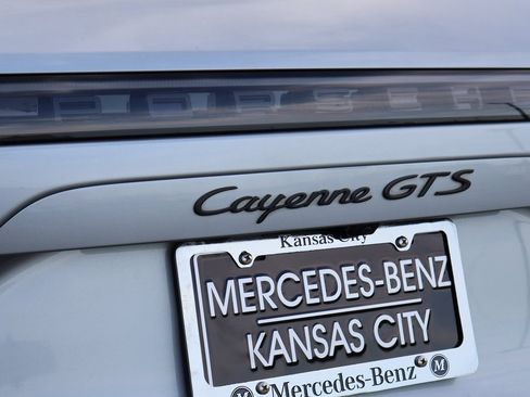 Used 2023 Porsche Cayenne GTS image 8