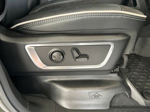 Used 2026 RAM 1500 Laramie w/ Night Edition AWD/4WD image 29