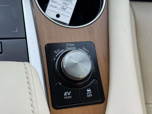 Used 2022 Lexus RX 450h AWD w/ Premium Package image 24