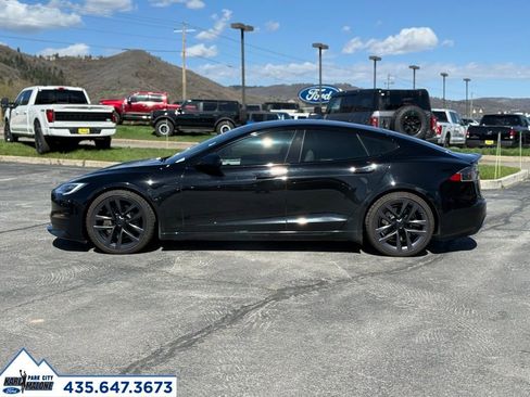 Used 2022 Tesla Model S Plaid AWD/4WD image 2