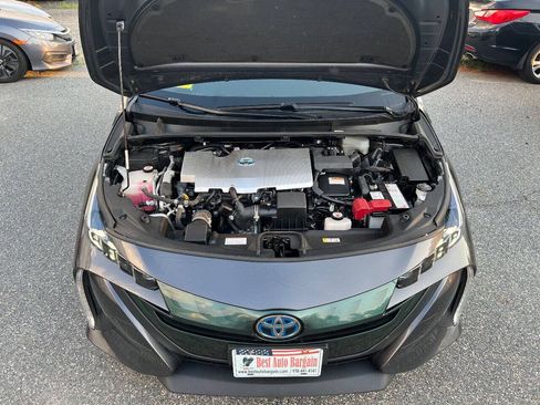 Used 2020 Toyota Prius Prime XLE FWD image 36
