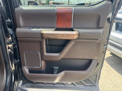 Used 2019 Ford F150 King Ranch AWD/4WD image 35