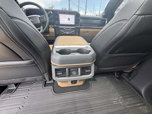 Used 2026 Ford F450 Lariat w/ Lariat Ultimate Package AWD/4WD image 28