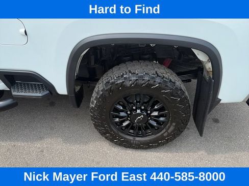 Used 2024 Chevrolet Silverado 3500 LT w/ Z71 Sport Edition AWD/4WD image 14