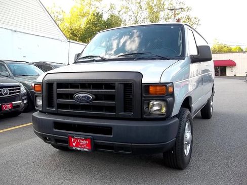Used 2012 Ford E-250 and Econoline 250 RWD image 1