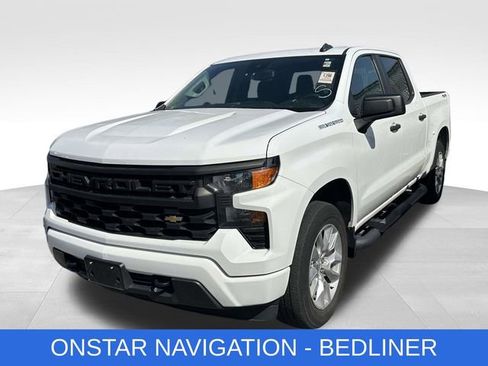 Used 2022 Chevrolet Silverado 1500 Custom image 4