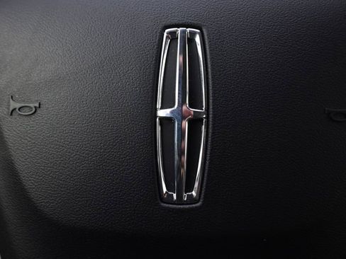 New 2026 Lincoln Corsair Premiere image 33