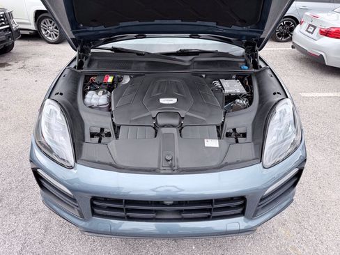 Used 2019 Porsche Cayenne S AWD/4WD image 10