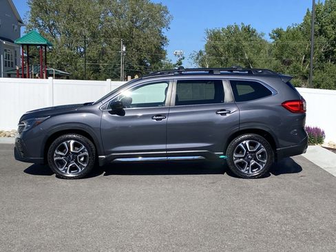 Certified 2024 Subaru Ascent Limited AWD/4WD image 3