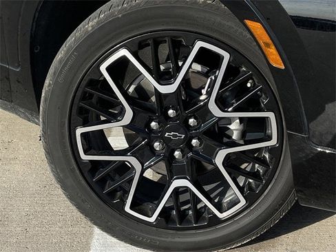 Used 2023 Chevrolet Blazer RS w/ Driver Confidence II Package image 9