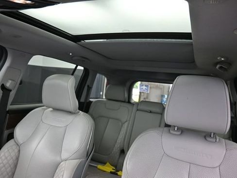 Used 2022 Jeep Grand Cherokee Summit w/ MOPAR Finishing Package AWD/4WD image 20