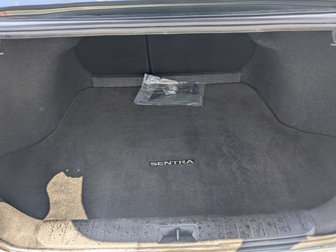 Used 2024 Nissan Sentra SV FWD image 24