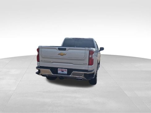Used 2025 Chevrolet Silverado 1500 LTZ w/ LTZ Premium Package image 9