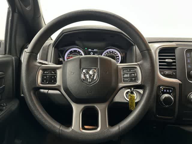 Used 2024 RAM 1500 Warlock RWD image 15