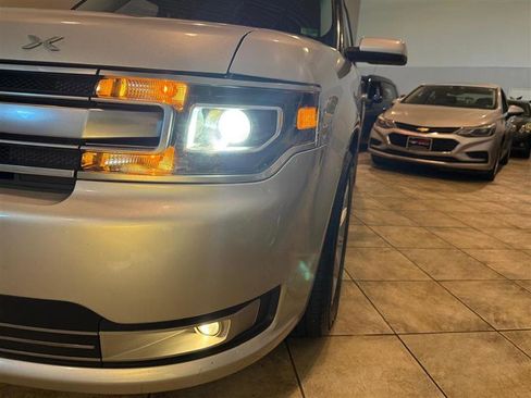 Used 2019 Ford Flex Limited image 69