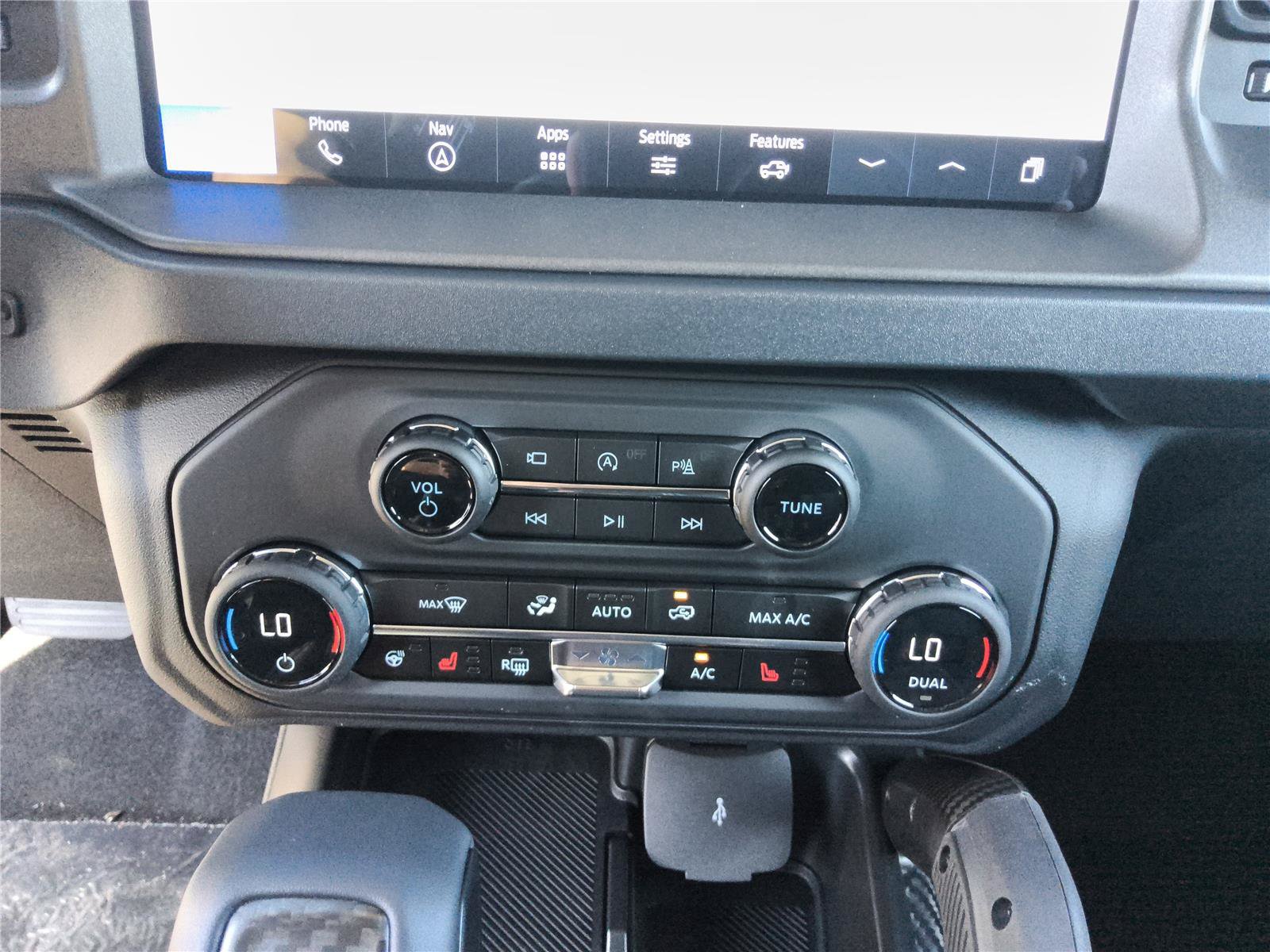 New 2026 Ford Bronco Raptor w/ Interior Carbon Fiber Pack AWD/4WD image 17