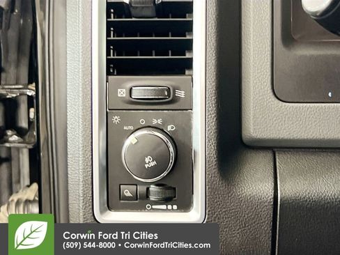 Used 2014 RAM 1500 Outdoorsman image 18