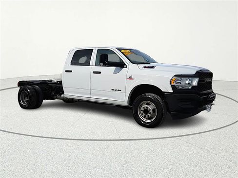 Used 2022 RAM 3500 Tradesman image 1