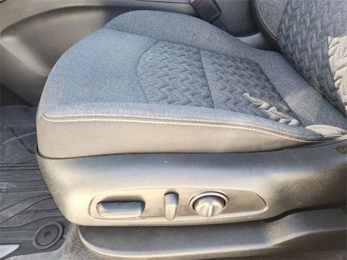 Used 2024 Chevrolet Equinox LT w/ LPO, Floor Liner Package image 24