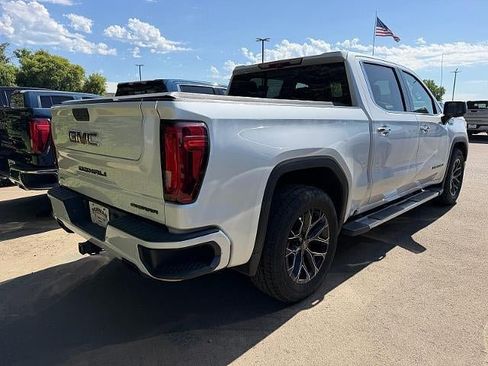 Used 2020 GMC Sierra 1500 Denali w/ Technology Package AWD/4WD image 5
