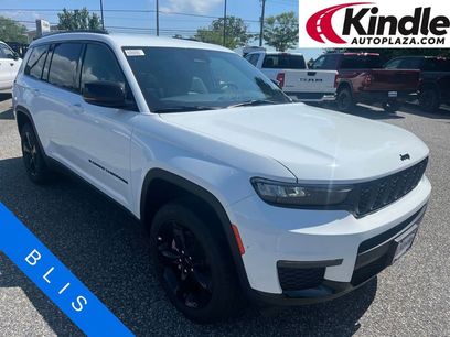 New 2025 Jeep Grand Cherokee L Limited w/ Black Appearance Package