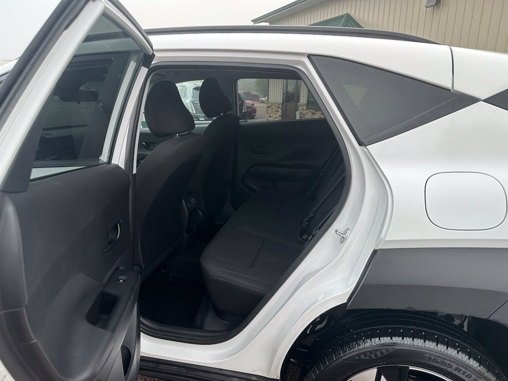 Used 2025 Hyundai Kona SEL AWD/4WD image 20