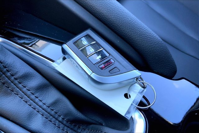 Used 2025 Acura Integra FWD image 11