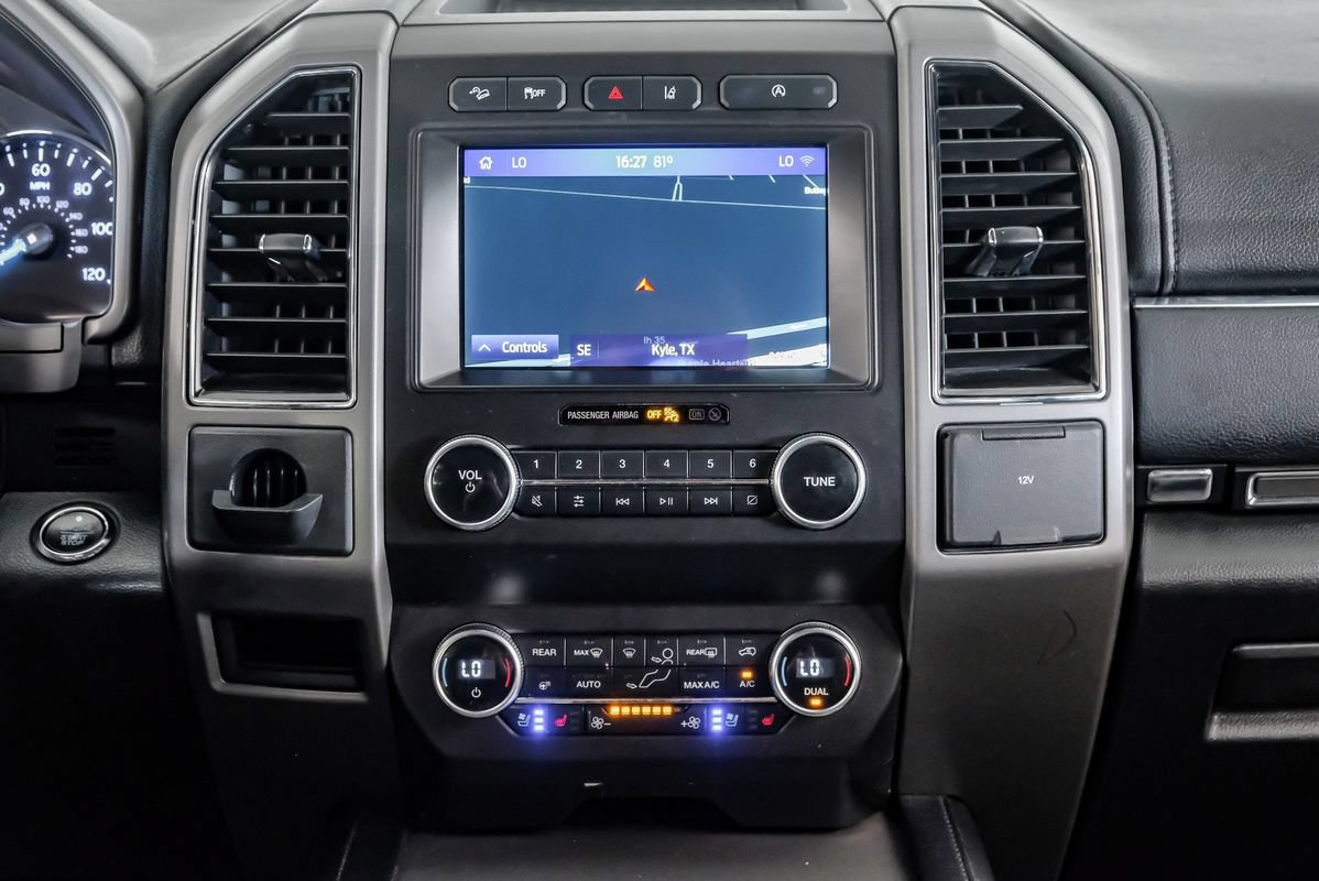 Used 2020 Ford Expedition XLT w/ Equipment Group 202A AWD/4WD image 23