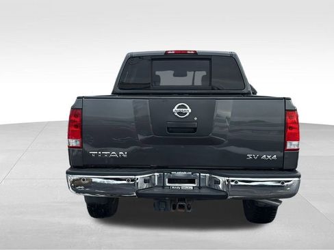 Used 2012 Nissan Titan SV w/ SV Value Truck Pkg image 6