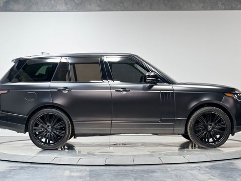 Used 2020 Land Rover Range Rover HSE AWD/4WD image 17