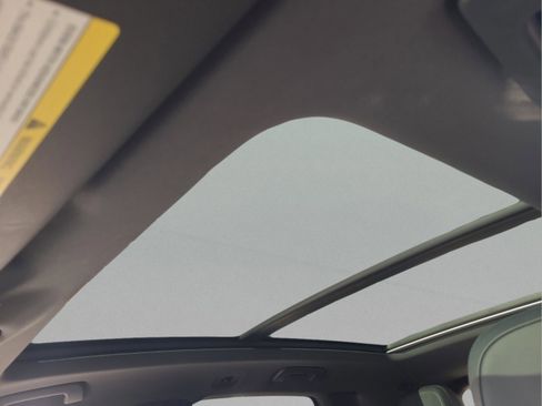 Used 2020 Porsche Cayenne image 15