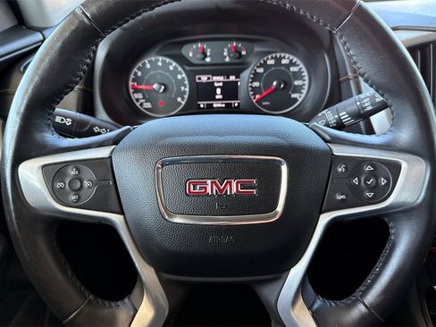 Used 2018 GMC Terrain SLE w/ Driver Convenience Package image 32