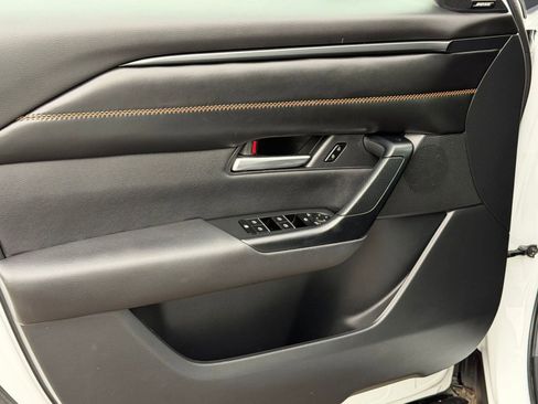 Used 2025 MAZDA CX-50 AWD 2.5 S w/ Premium Plus Pkg image 13